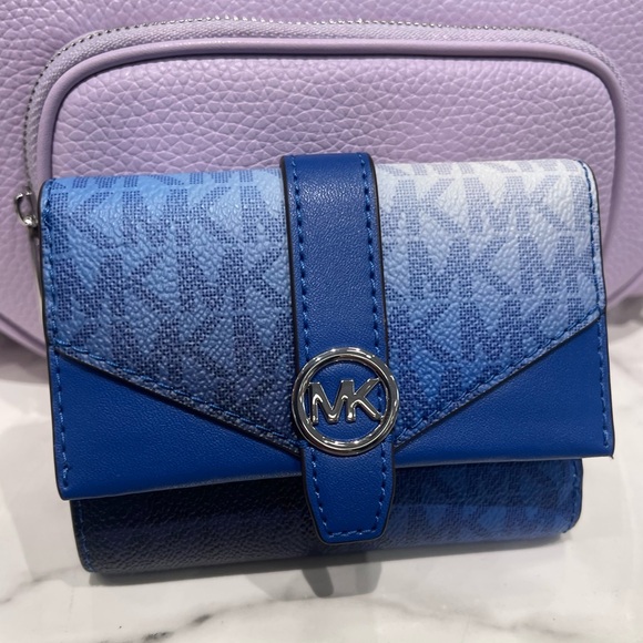 Michael Kors Handbags - MICHAEL KORS Greenwich Medium Ombré Signature Logo Tri-Fold Wallet
Galaxy Blue